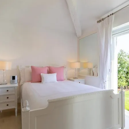 Read My Profile Host Before Request ## Luxury In Holiday home Saint-Tropez